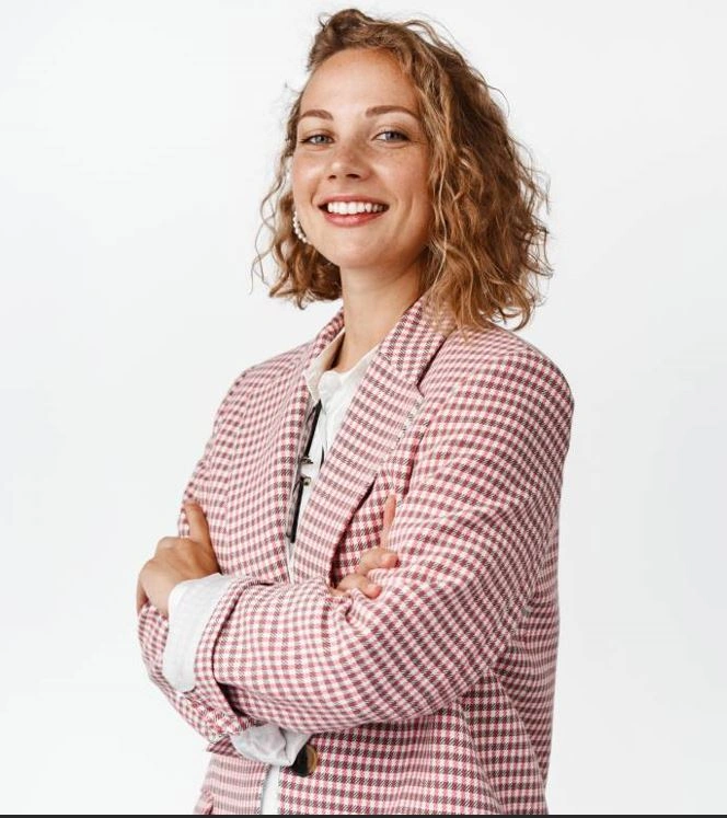 Εκπρόσωπος της LSC Services χαμογελά, προσκαλώντας τους επισκέπτες να επικοινωνήσουν για πληροφορίες σχετικά με υπηρεσίες ασφαλείας.